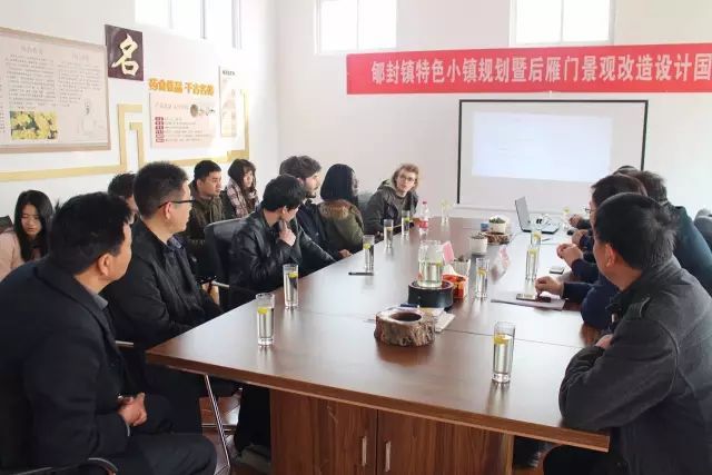 一批批參觀團為何頻頻到云臺冰菊基地參觀？